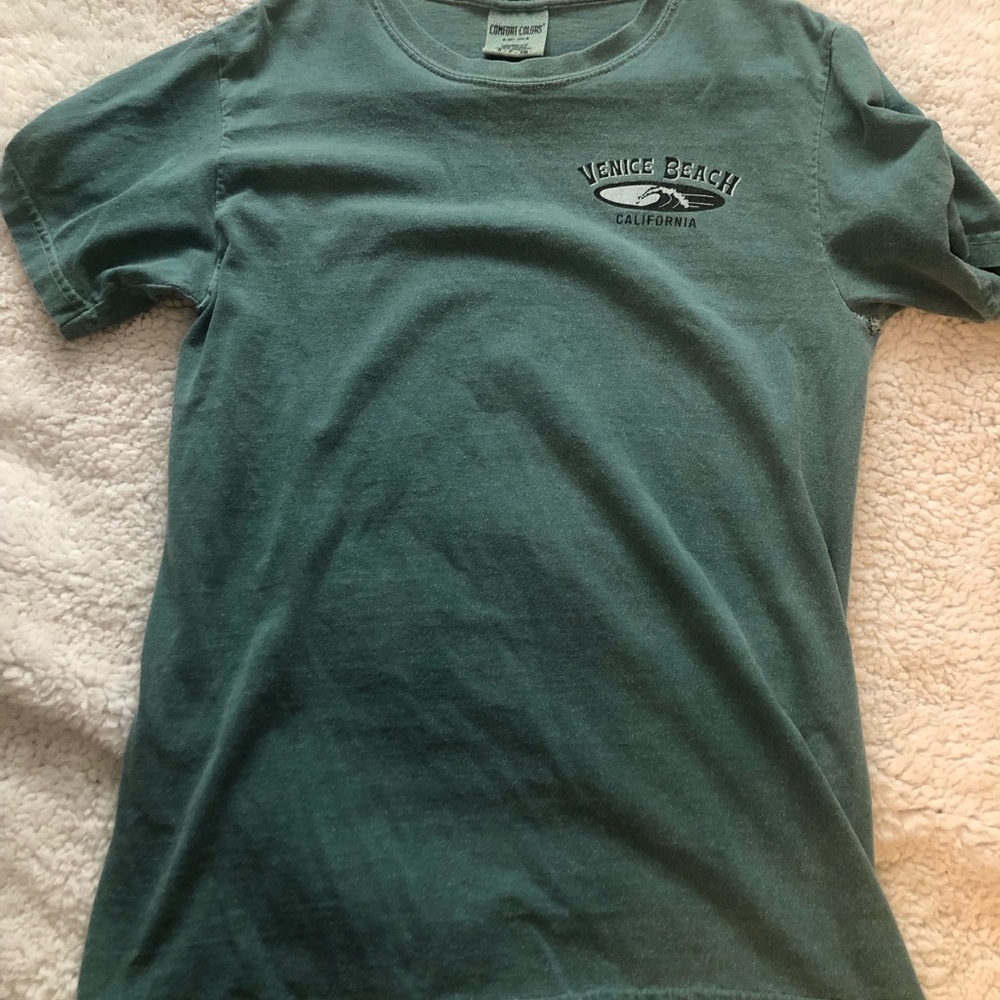 Venice beach tee size medium
